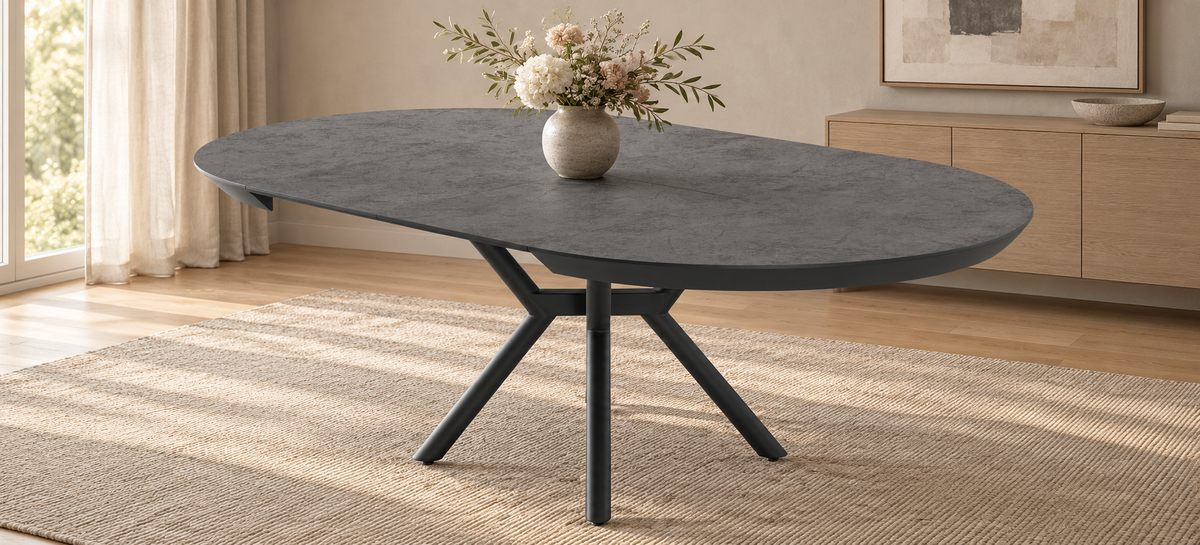 Star runt utdragbart matbord 130–226 cm
